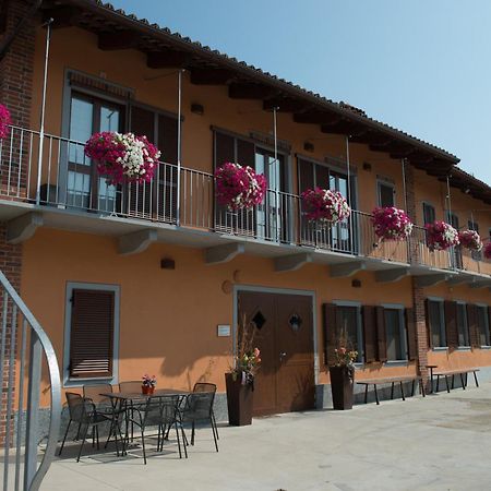 Costa Catterina B&B Castagnito Eksteriør billede